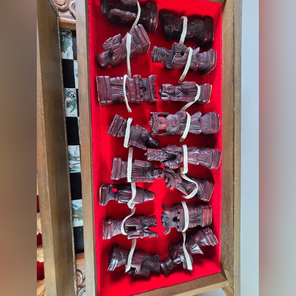 Vintage Chinese Hand Carved Jade Soapstone Chess Set Folding Wooden Case Drawers - Picture 13 of 16